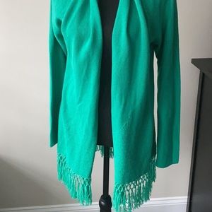 NWT size large Tatum